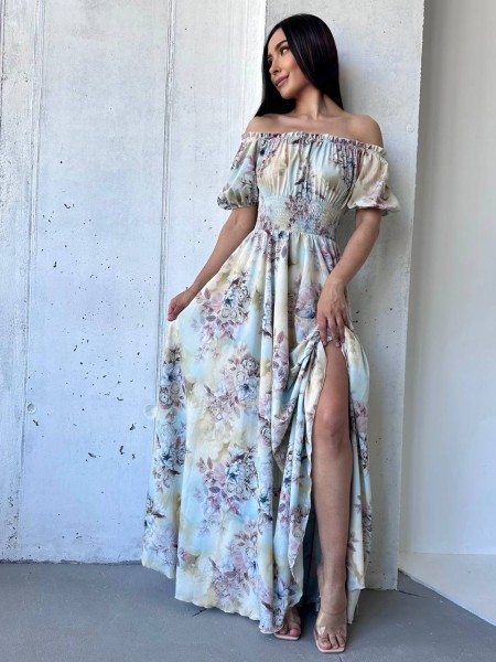 Повітряна сукня максі у квітку молочного кольору 31297