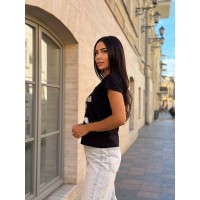 Базова жіноча футболка з написом чорного кольору 31302