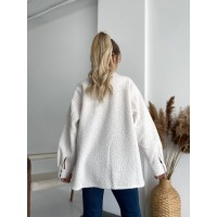 Жіноча куртка-сорочка молочного кольору 31316