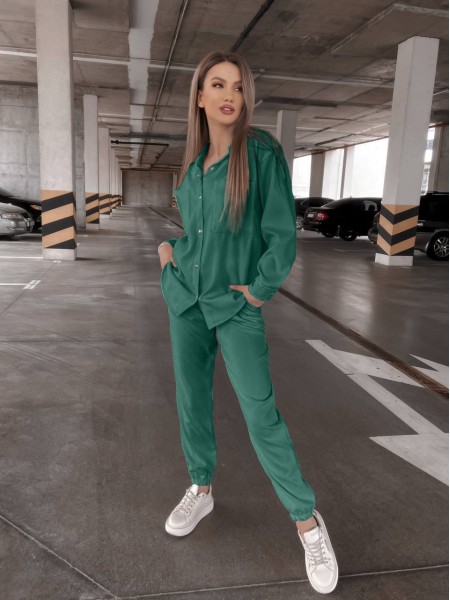 Вельветовый костюм на кнопках зеленого цвета  31342