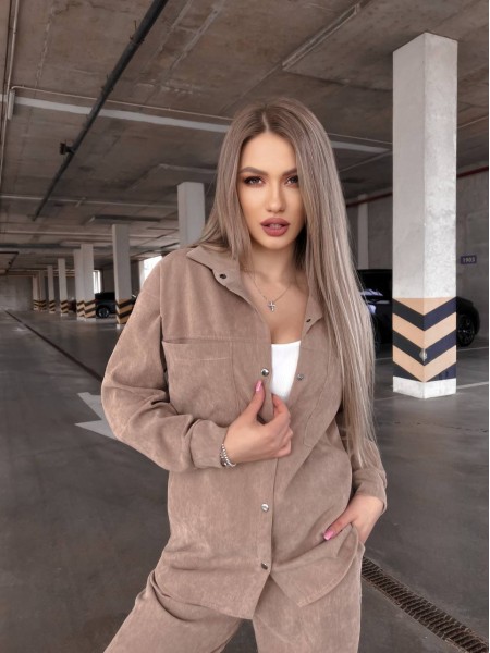 Вельветовый костюм на кнопках кофейного цвета  31344