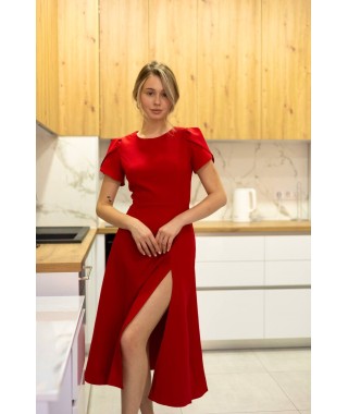 Класична сукня середньої довжини з розрізами червоного кольору 31448