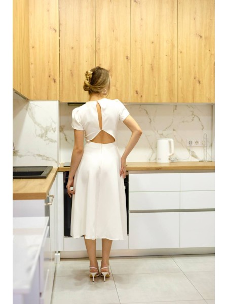 Классическое платье средней длинны с разрезами молочного цвета 31449