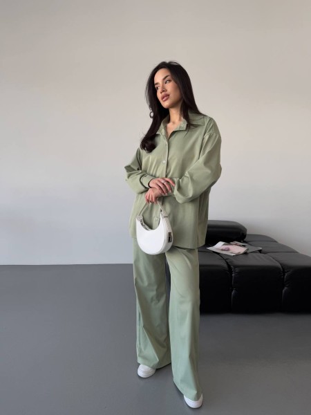 Бавовняний прогулянковий костюм оливкового кольору 31464