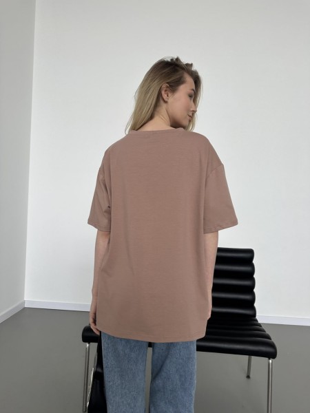 Жіноча футболка з написом кавового кольору 31494