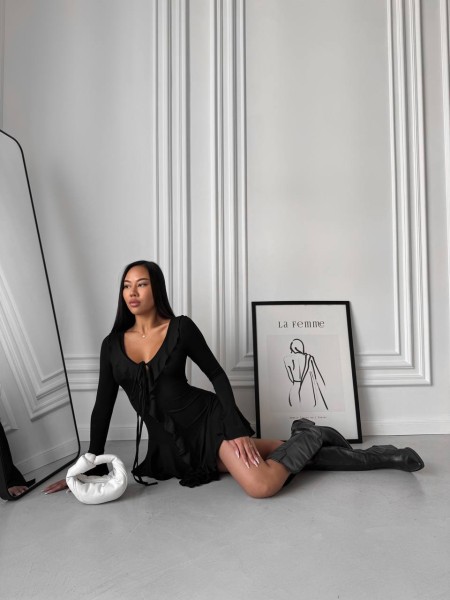 Легка сукня міні з воланами чорного кольору 31601