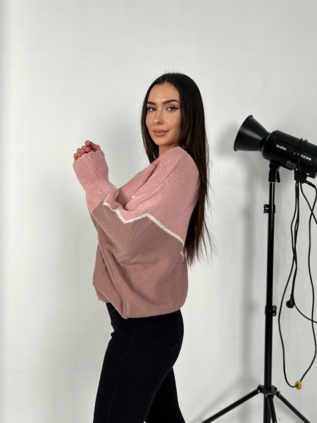 Тонкий жіночий светр пудрового кольору 31604