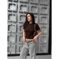 Жіночий топ коричневого кольору 31638