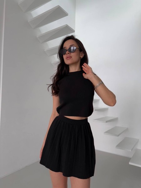Женский легкий костюм 2-ка с юбкой черного цвета 31652