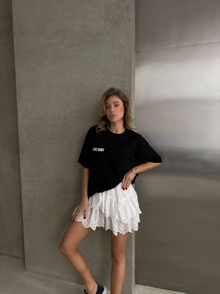 Бавовняна футболка з написом чорного кольору 31664