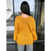 Легкий жіночий светр із вирізом помаранчевого кольору 31726