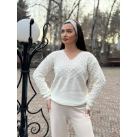 Базовий жіночий светр молочного кольору 31733