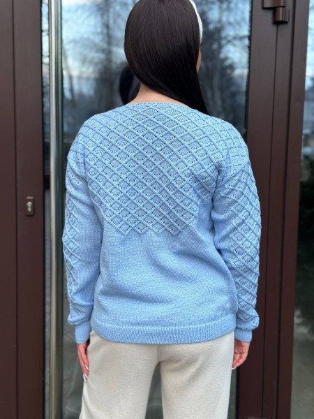 Базовий жіночий светр блакитного кольору 31734