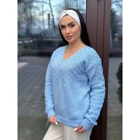 Базовий жіночий светр блакитного кольору 31734