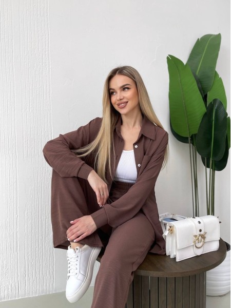 Костюм-двійка коричневого кольору  31792