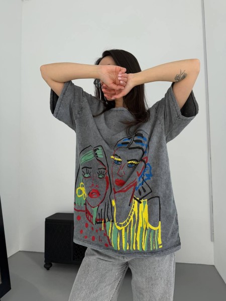 Жіноча футболка з малюнком сірого кольору 31886