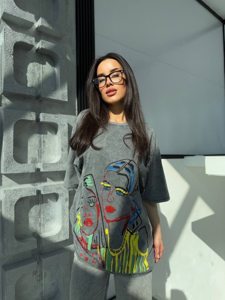 Жіноча футболка з малюнком сірого кольору 31886