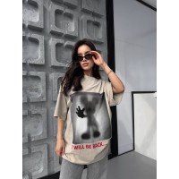 Жіноча футболка з малюнком бежевого кольору 31888