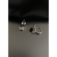 Серьги "Двойные сердца" серебряного цвета 31898