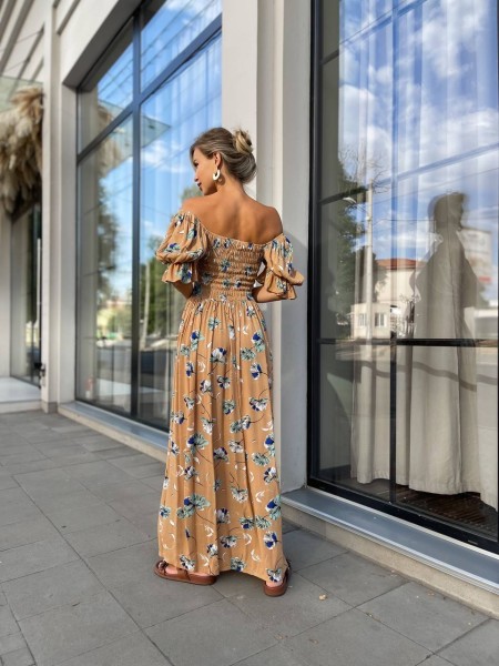 Повітряна сукня міді в квітку з відкритими плечима бежевого кольору 31907