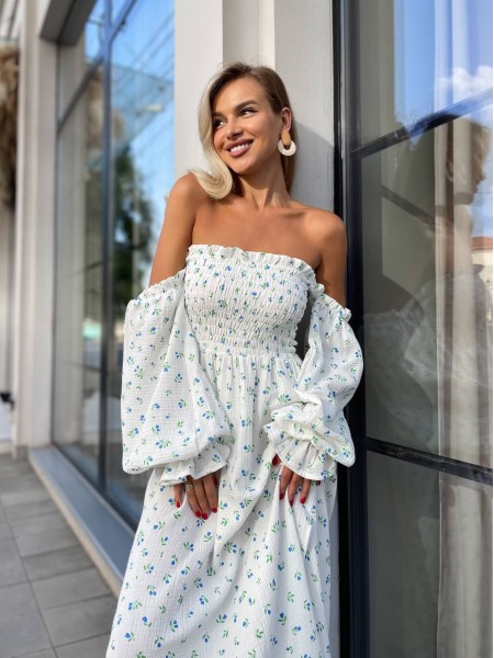 Довга муслінова сукня в квітку блакитного кольору 31979