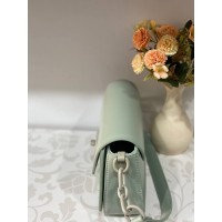 Жіноча сумка крос-боді із еко-шкіри оливкового кольору 31991