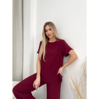 Жіночий прогулянковий костюм бордового кольору 32036