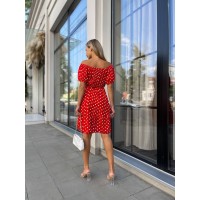 Легкое платье мини с поясом в горох красного цвета 32051