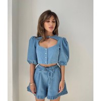 Жіночий джинсовий костюм шорти+топ блакитного кольору 32053