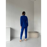 Жіночий класичний костюм синього кольору 32113