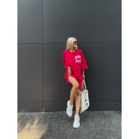 Легкое платье-футболка с рисунком красного цвета 32125