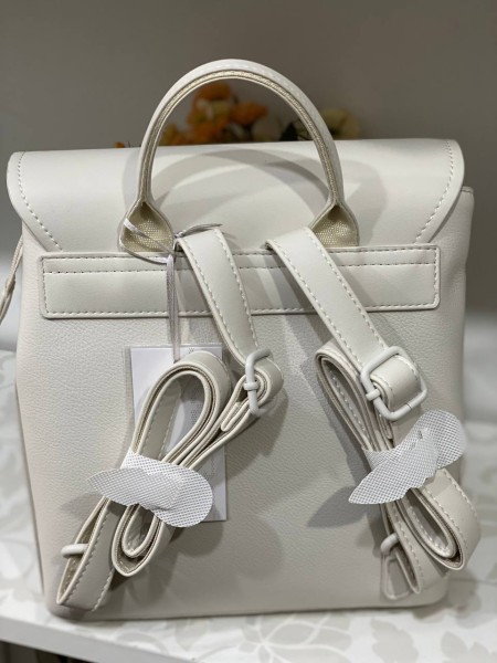 Жіночий брутальний рюкзак із еко-шкіри молочного кольору 32153