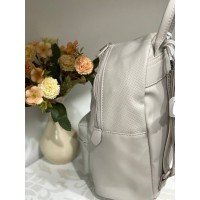 Жіночий базовий рюкзак із еко-шкіри молочного кольору 32159