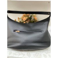 Базова жіноча сумка на плече iз еко-шкіри чорного кольору 32164