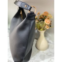 Базова жіноча сумка на плече iз еко-шкіри чорного кольору 32164