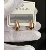 Сережки маленькі краплі англійський замок золотого кольору 32209