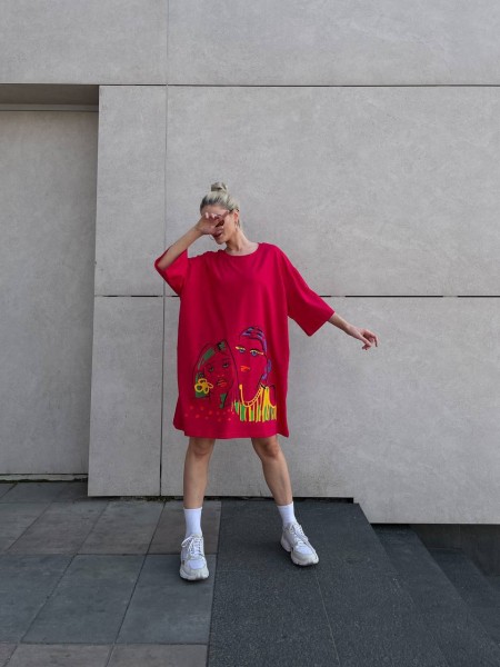 Хлопковое платье-футболка с рисунком красного цвета 32215
