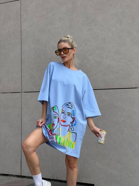 Хлопковое платье-футболка с рисунком голубого цвета 32217