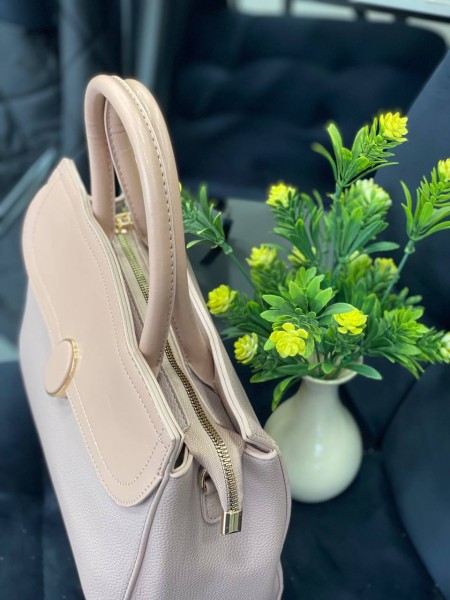 Жіноча класична сумка з еко-шкіри пудрового кольору 32239