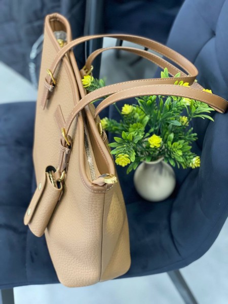 Жіноча базова сумка з еко-шкіри кавового кольору 32247