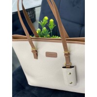 Жіноча базова сумка з еко-шкіри молочного кольору 32248