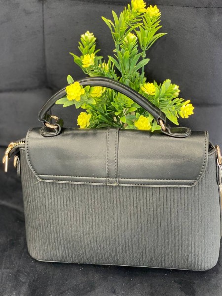 Жіноча комбiнована сумка з еко-шкіри чорного кольору 32255