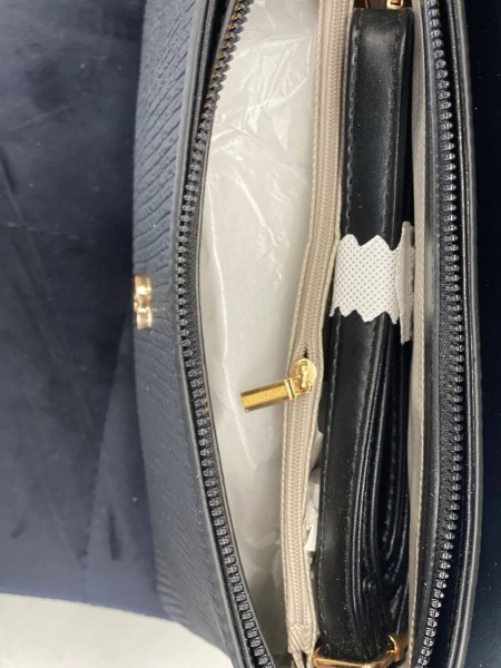 Жіноча комбiнована сумка з еко-шкіри чорного кольору 32255