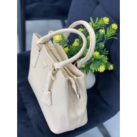 Жіноча базова сумка для роботи з еко-шкіри молочного кольору 32266