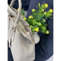 Жіноча базова сумка для роботи з еко-шкіри бежевого кольору 32269