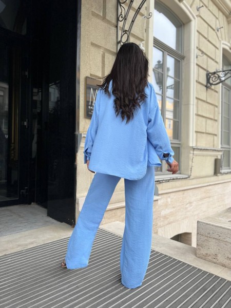 Жіночий легкий прогулянковий костюм блакитного кольору 32283