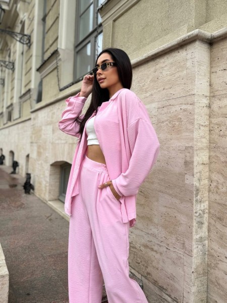 Жіночий легкий прогулянковий костюм розового кольору 32285