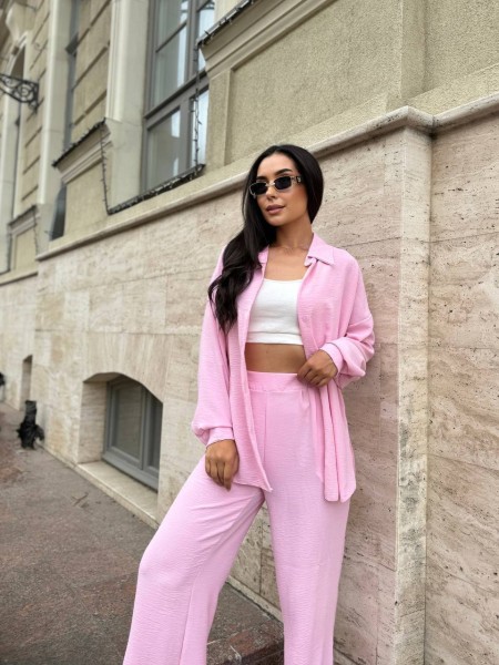 Жіночий легкий прогулянковий костюм розового кольору 32285