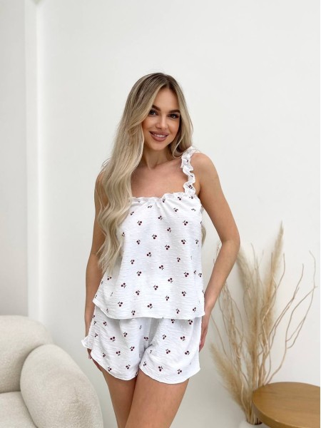 Жіноча піжама з шортами бiлого кольору 32300