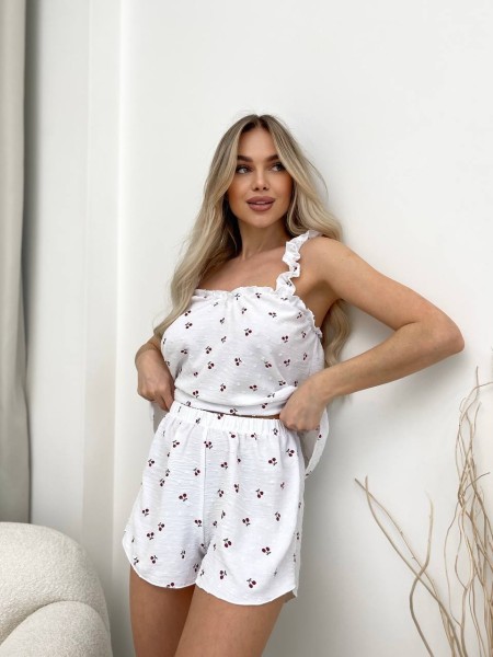 Жіноча піжама з шортами бiлого кольору 32300